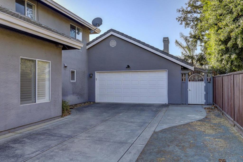 726 San Cristoval Court