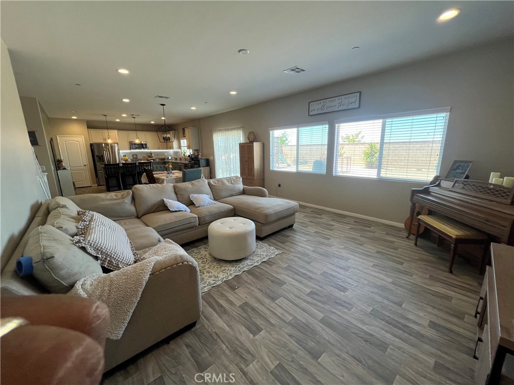 11764 Andrews Place