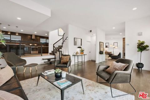 Photo of 3601 Dixie Canyon Place, Sherman Oaks, CA 91423 (MLS # 26727667)