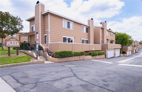 Photo of 640 W Lambert RD #35, La Habra, CA 90631 (MLS # DW26109373)