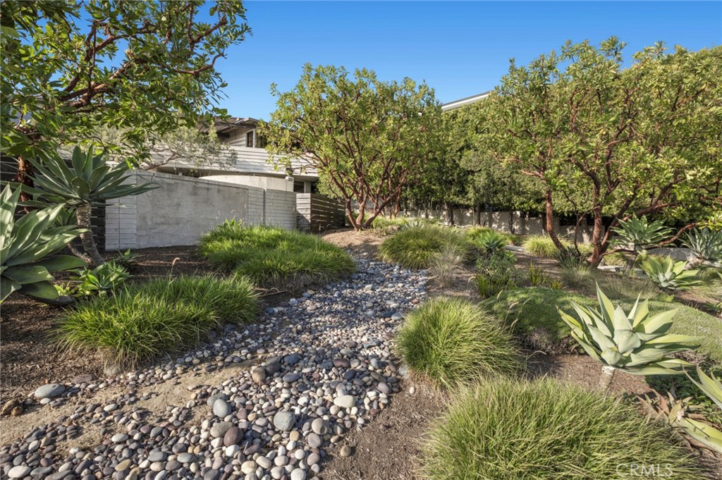 Kings Road (KGRD) - Residential