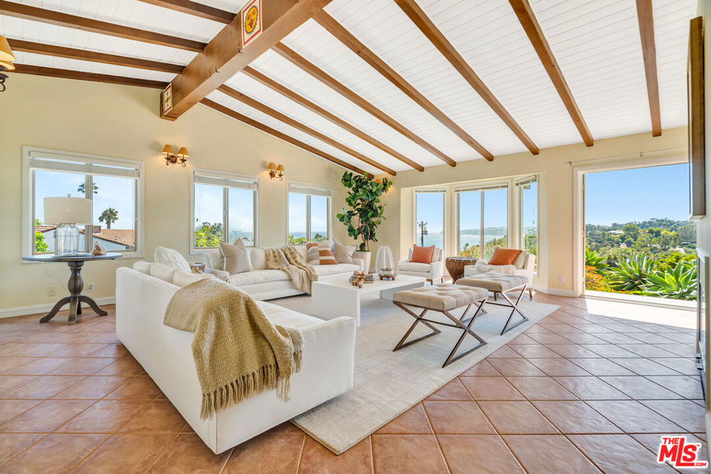 27104 Sea Vista Drive