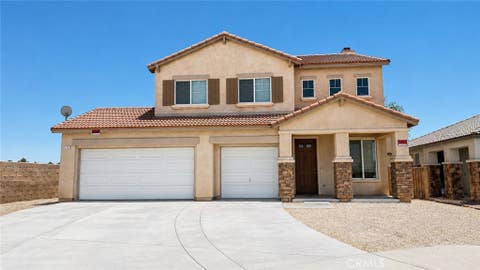 Photo of 2324 E Newgrove ST, Lancaster, CA 93535 (MLS # SR26159048)