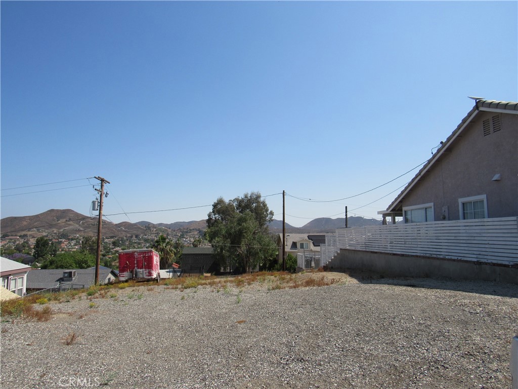 Stunning View Lot in Menifee (Quail Valley) – Prime Opportunity!
Welcome to this beautiful view lot nestled in the peaceful hills of Quail Valley, overlooking the scenic Canyon Lake community. This property offers a paved road for easy access and is surrounded by well-maintained homes, making it an ideal spot to build your future dream home or investment property. Enjoy breathtaking hillside views and the tranquility of nature, all while being conveniently located. Utilities such as water and power are available at the street. Please note: there is currently no sewer connection.
Don’t miss this incredible opportunity to own a piece of land in a growing and desirable area—schedule a viewing today and make it yours! Menifee, California, situated in Riverside County, has rapidly transformed into one of the state's most dynamic and fast-growing suburban communities. Since its incorporation in 2008