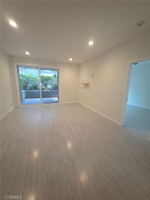 Photo of 20371 Bluffside CIR, Huntington Beach, CA 92646 (MLS # CV26122472)