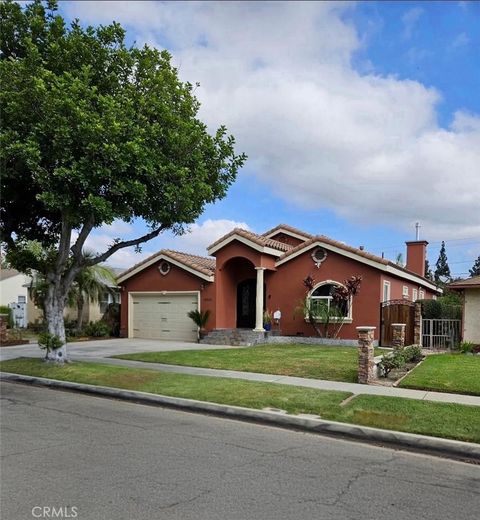 Photo of 11523 Willins St, Santa Fe Springs, CA 90670 (MLS # DW26071244)