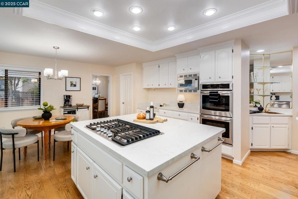 BLACKHAWK COUNTRY CLUB - Residential