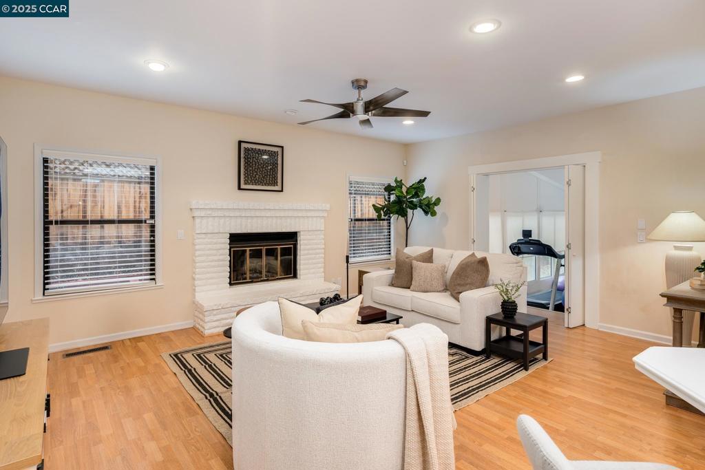 BLACKHAWK COUNTRY CLUB - Residential