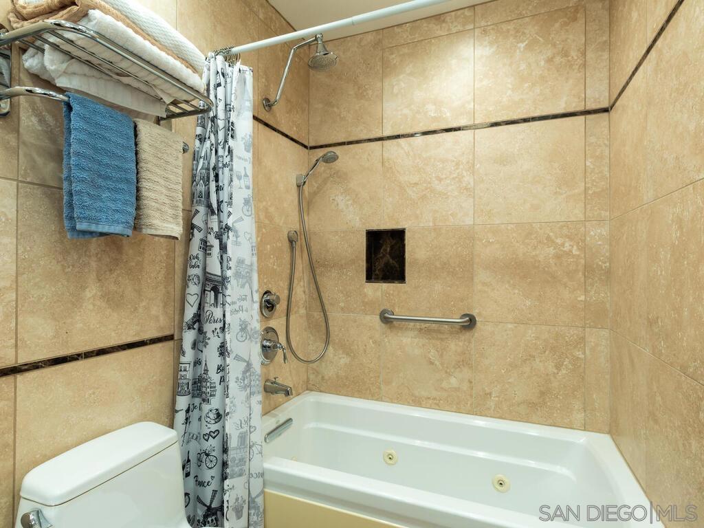 La Jolla - Residential Lease