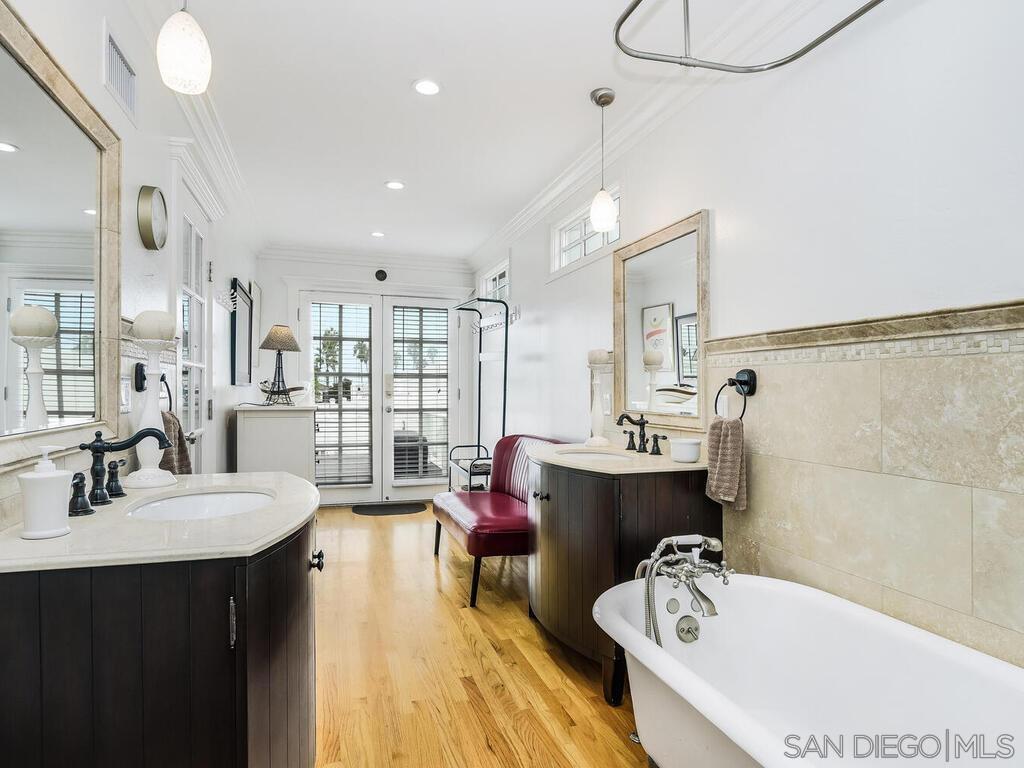La Jolla - Residential Lease