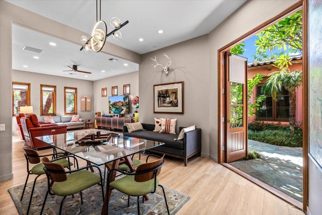 Vista Paseo - Residential