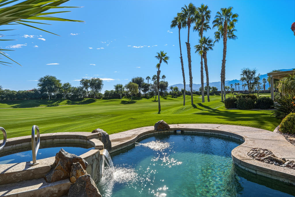 Heritage Palms CC - Residential