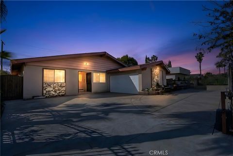 7777 Greenbush Avenue Panorama City CA 91402