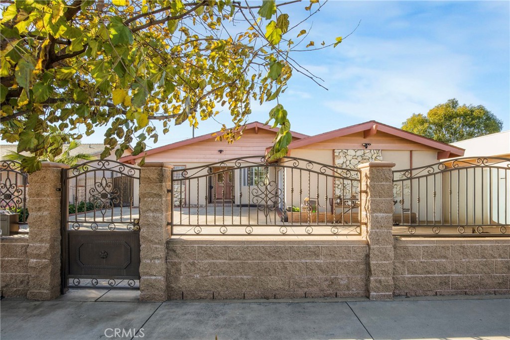 7777 Greenbush Avenue