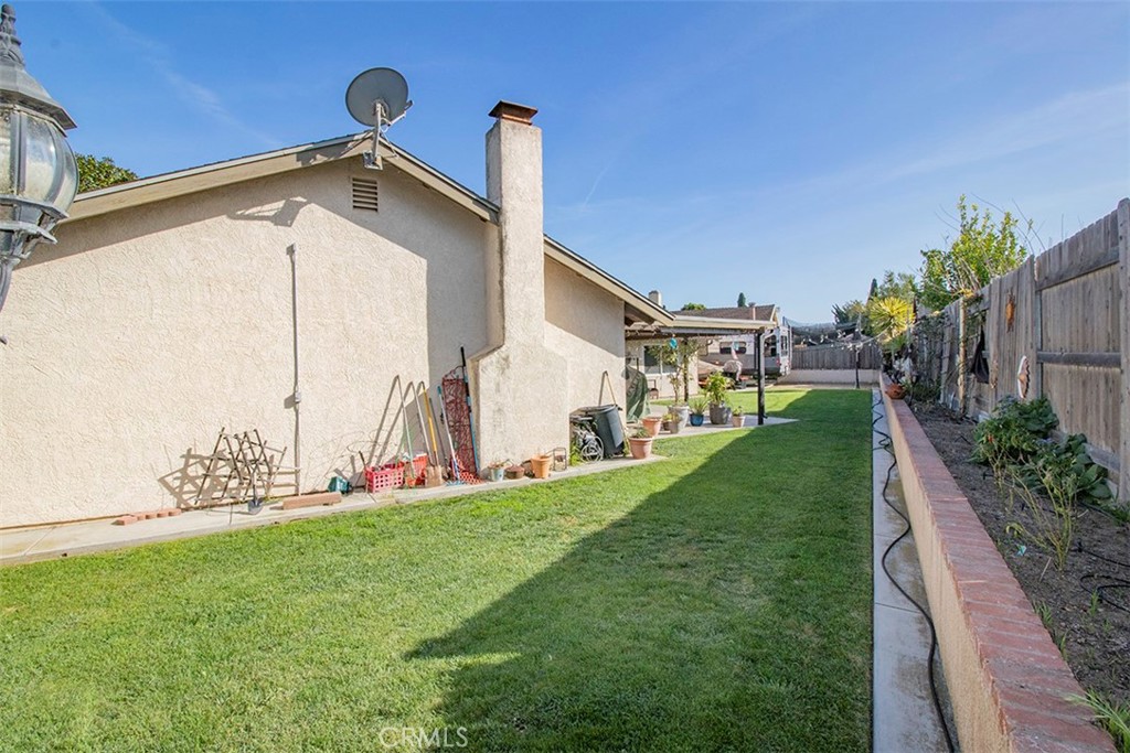 4613 Earl
