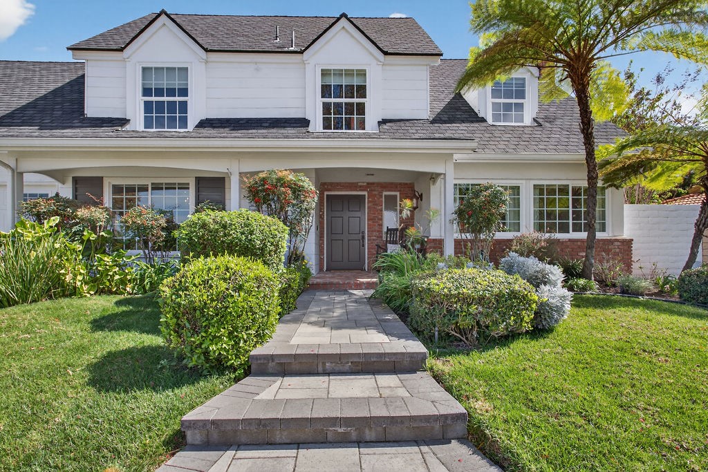 2244 E Pepper Hill Drive