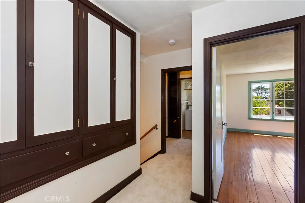 La Canada Flintridge, California 91011, United States, 4 Bedrooms Bedrooms, ,3 BathroomsBathrooms,Residential,Active,186289