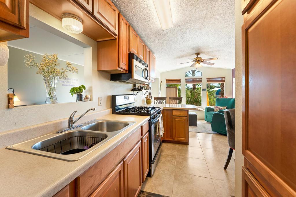 Not Applicable-1 - Manufactured In Park