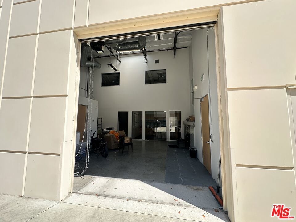 59 Peters Canyon Road