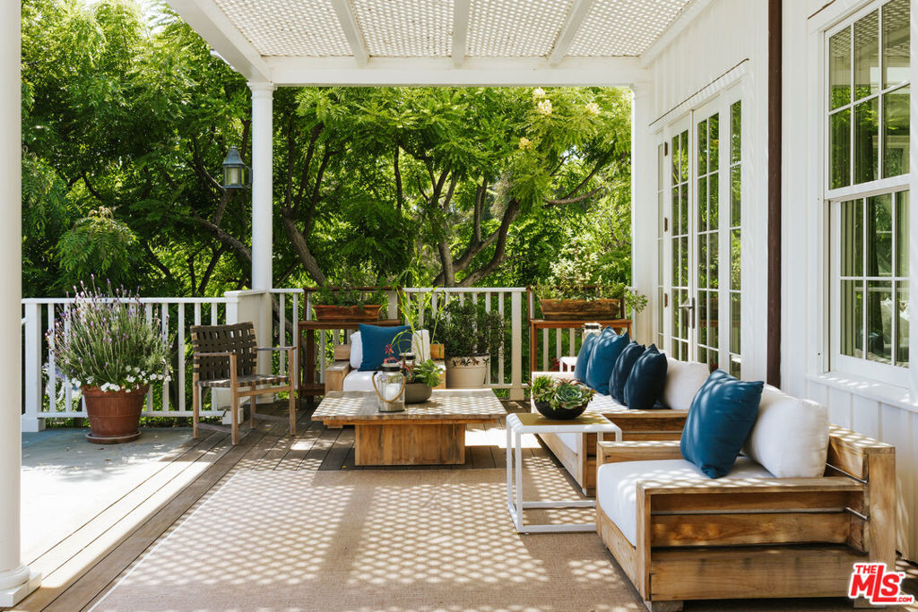 Point Dume - Residential Lease