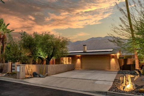 Photo of 175 S Avenida Elenora, Palm Springs, CA 92262 (MLS # 219150919PS)