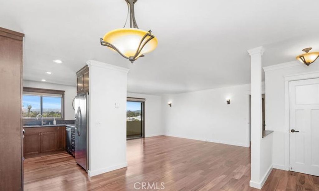 Photo of 5000 S Centinela Avenue #336, Los Angeles, CA 90066 (MLS # SR25150364)