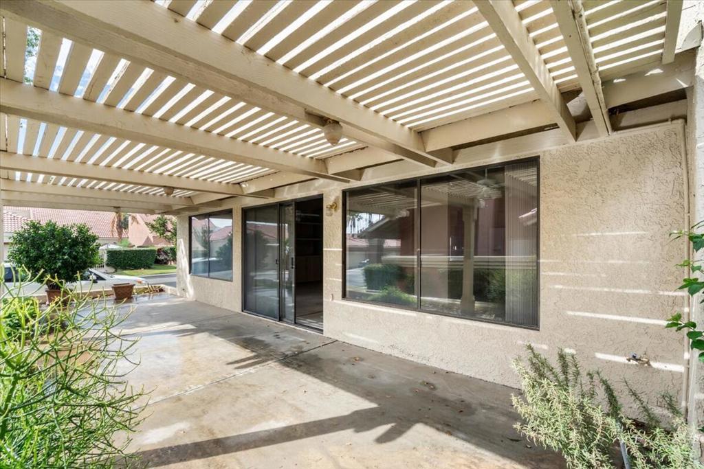 Oasis Country Club - Residential
