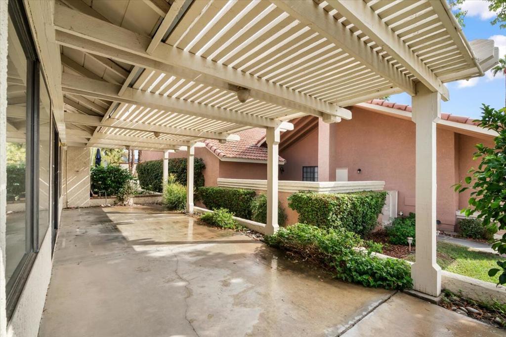 Oasis Country Club - Residential