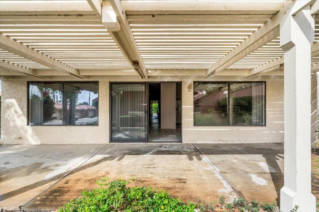 Oasis Country Club - Residential