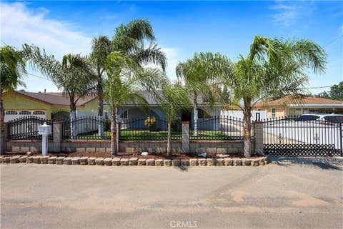 Photo of 10275 56th ST, Jurupa Valley, CA 91752 (MLS # CV26122537)