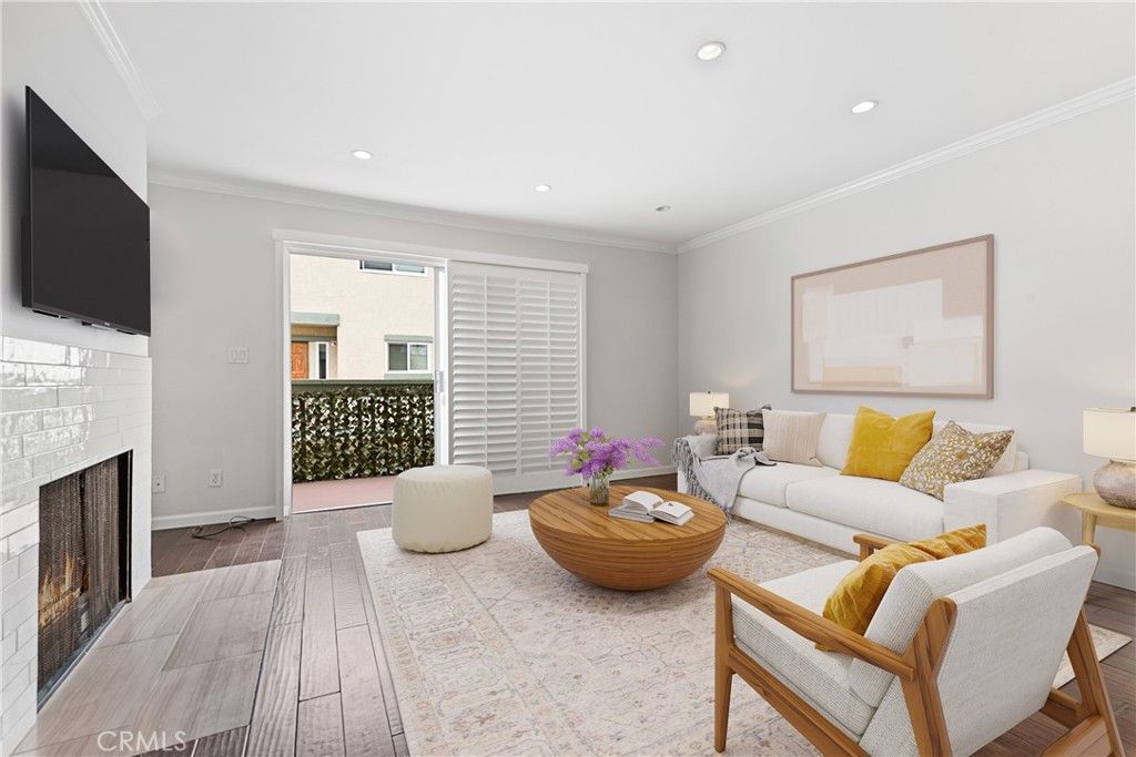 Photo of 1818 Butler Avenue #4, Los Angeles, CA 90025 (MLS # SB25145251)