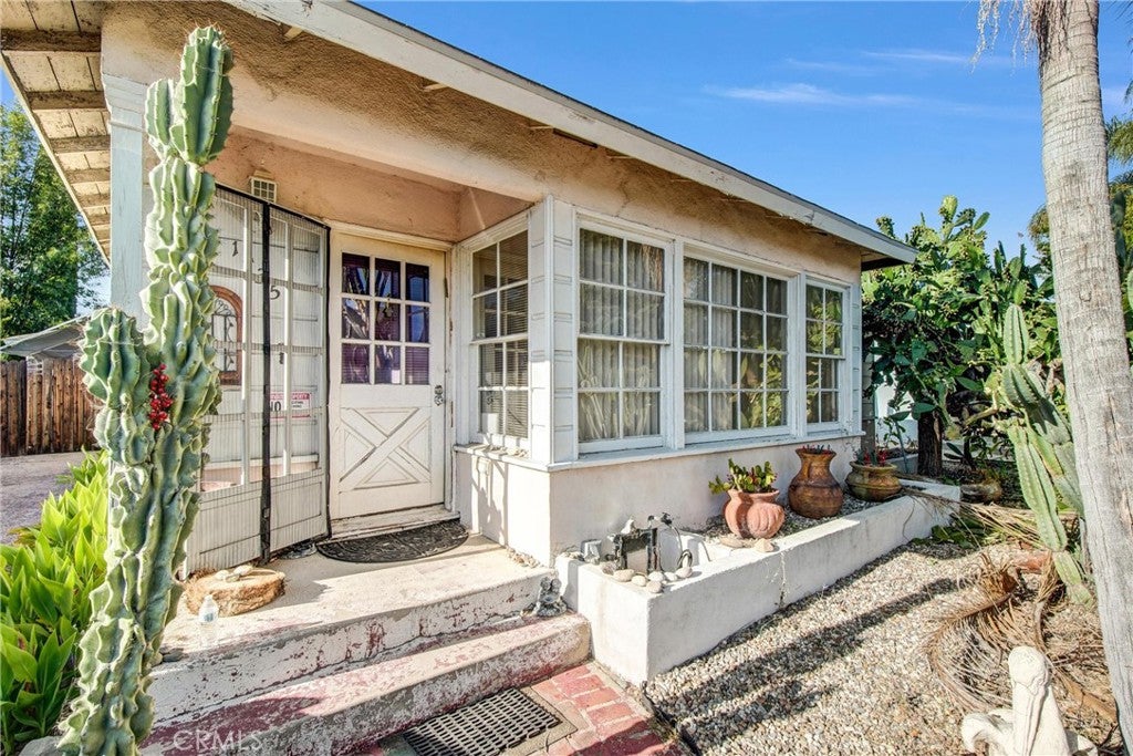 14351 Martha ST, Van Nuys CA 91401
