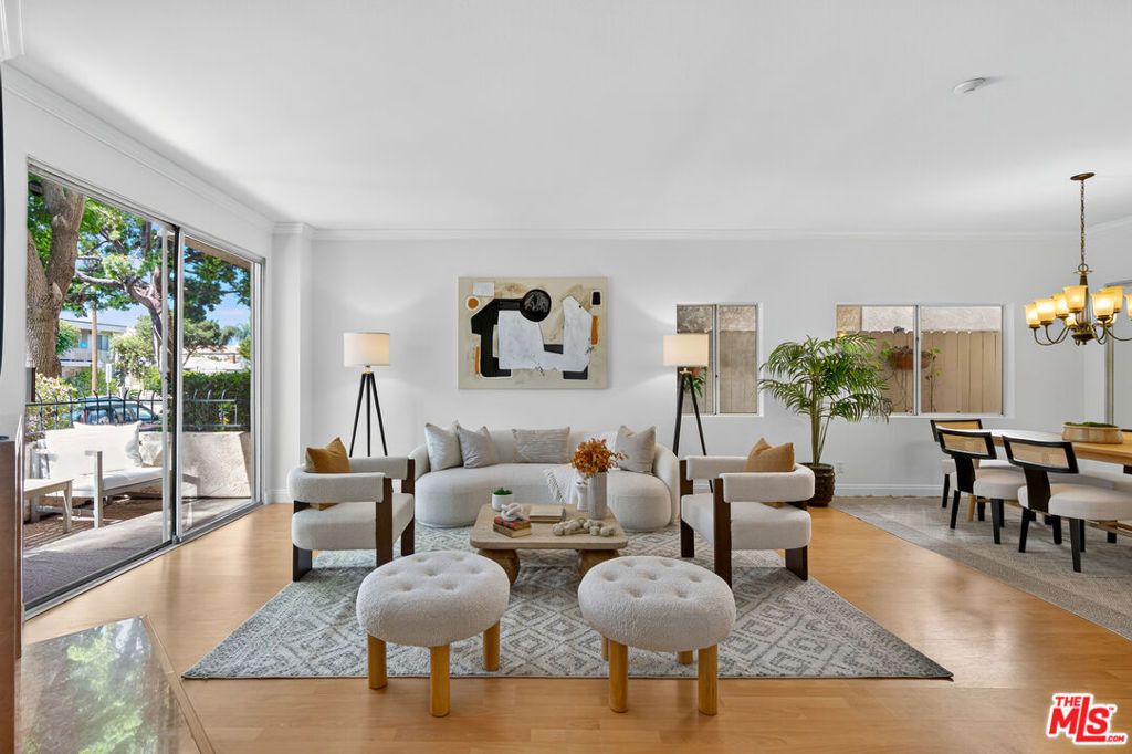 Photo of 2405 34th Street #5, Santa Monica, CA 90405 (MLS # 25600603)