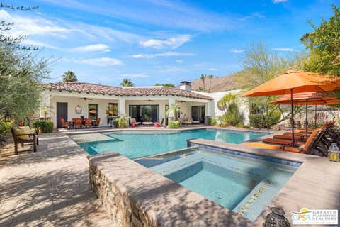 Photo of 248 E Palo Verde Avenue, Palm Springs, CA 92264 (MLS # 26845849PS)