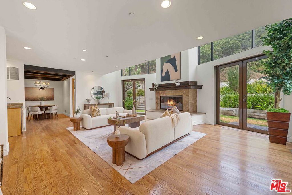 4099 Mandeville