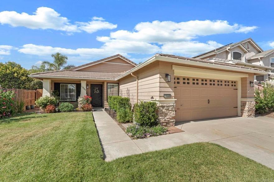 Charming 3 Bedroom, 2 Bath home located in a quiet cul-de-sac. Features include newer LVP flooring and paint throughout. Open concept living room and formal dining room. Vaulted ceilings and large windows give the space a bright and airy feel. Interior laundry room for convenience. Close to schools, shopping and Diamond Oaks Park.  Open House 9/26 4-7pm, 9/27 1-4pm, 9/28 1-4pm