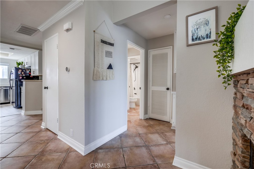 Hillcrest Village (HV) - Residential Lease