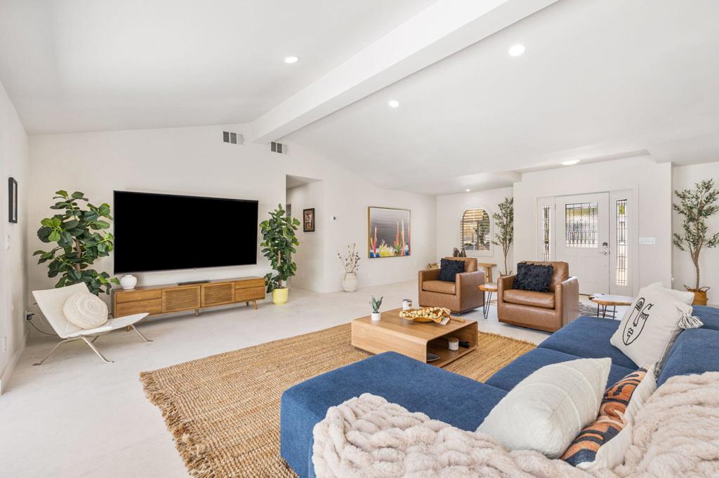 Silver Spur Ranch - Residential