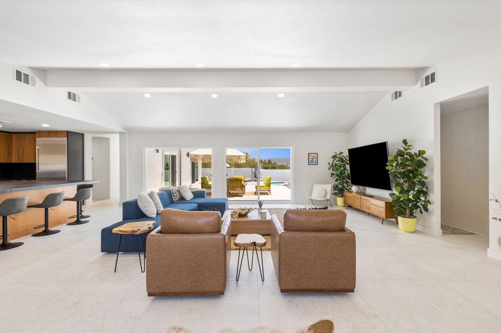 Silver Spur Ranch - Residential