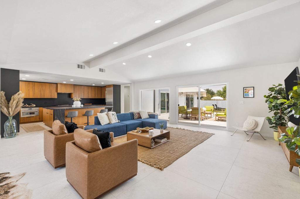 Silver Spur Ranch - Residential