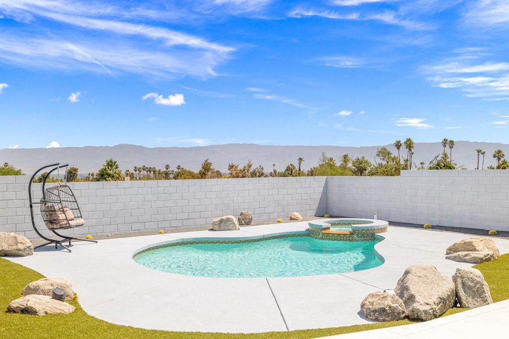 Silver Spur Ranch - Residential