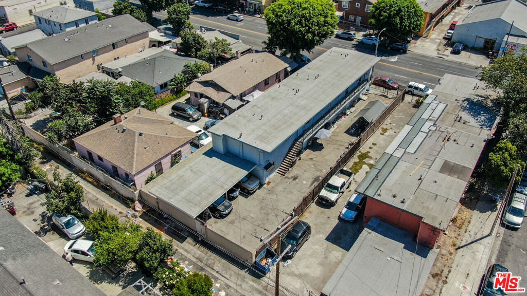 9021 Compton Avenue