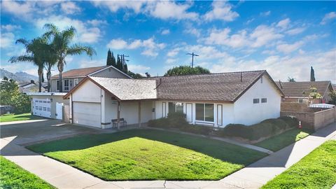 4422 E Silverleaf Avenue Orange CA 92869