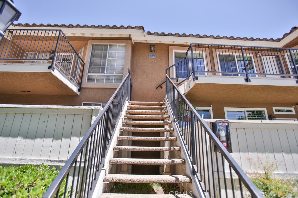 45 Via Hermosa