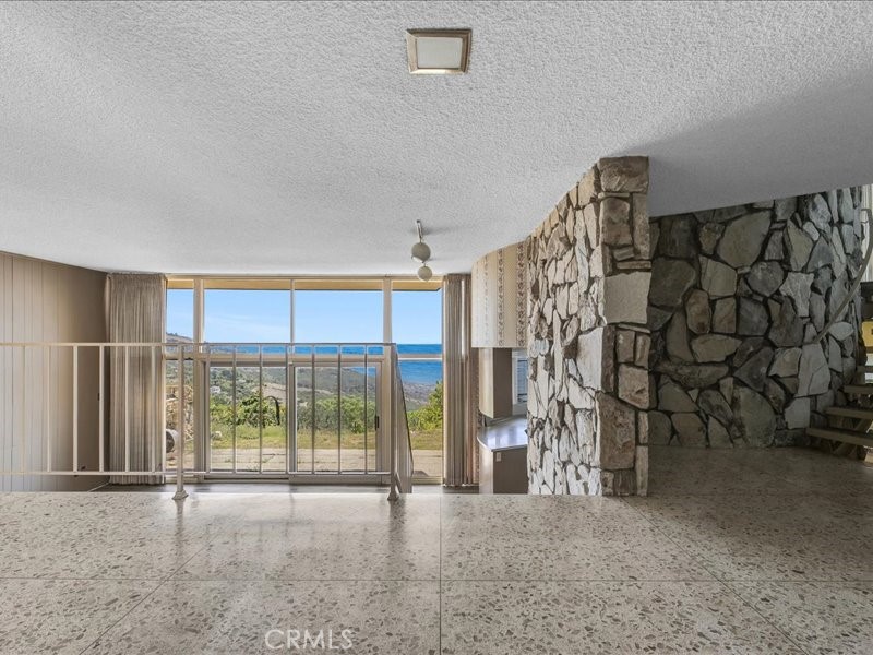 47 Oceanaire Drive