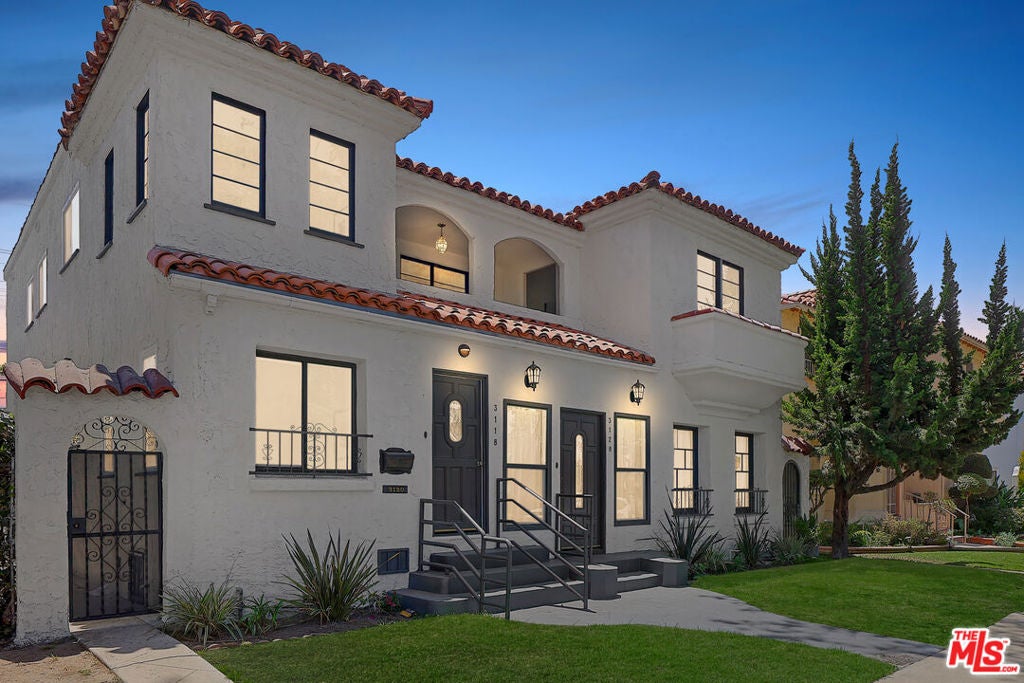 3118 W 43rd Place