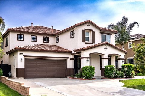 Photo of 1373 Aztec Court, Beaumont, CA 92223 (MLS # TR26079561)