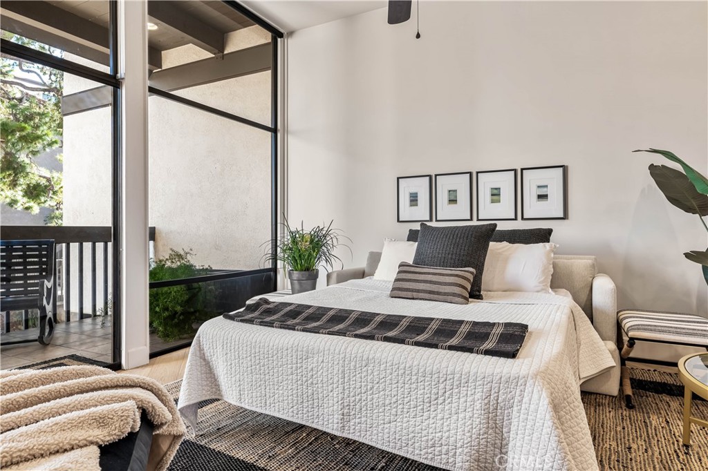 Marina Pacifica (MRP) - Residential