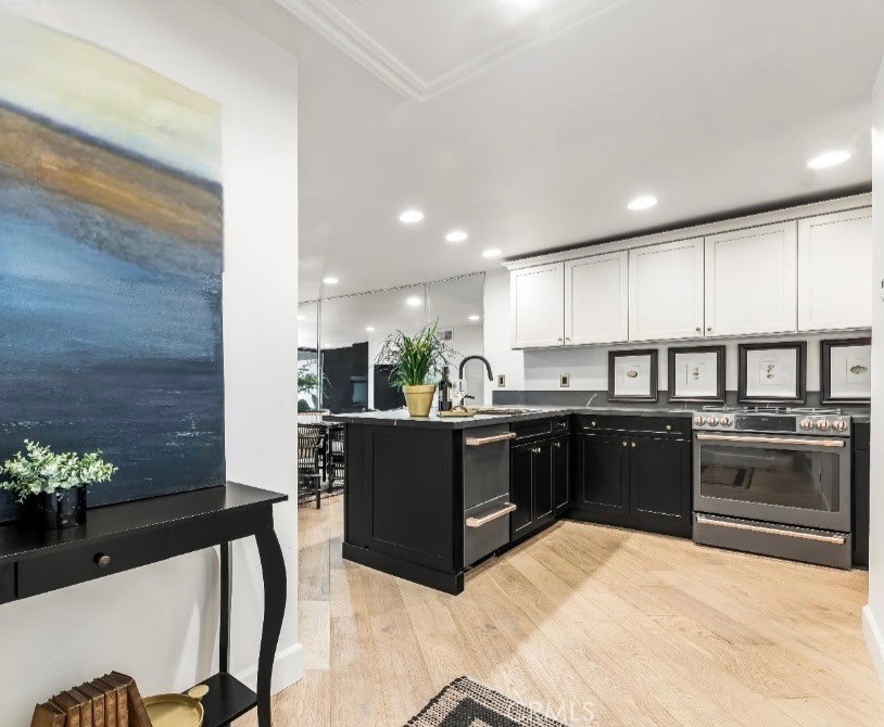 Properties 4 6112 Marina Pacifica N