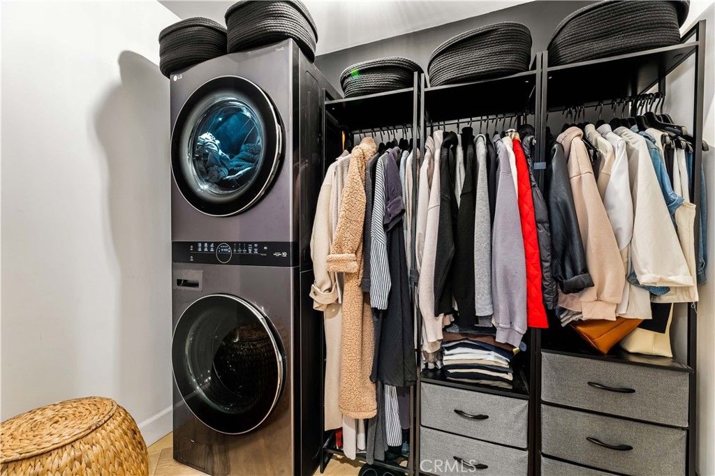 Marina Pacifica (MRP) - Residential